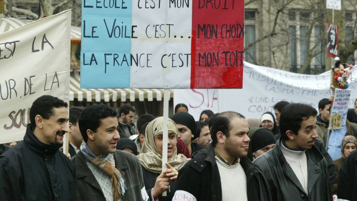 Citoyenneté et laïcité à l’école, un couple en crise ?