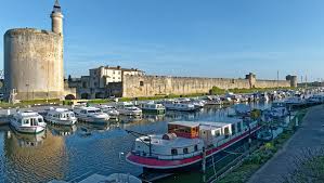 Aigues Mortes le port